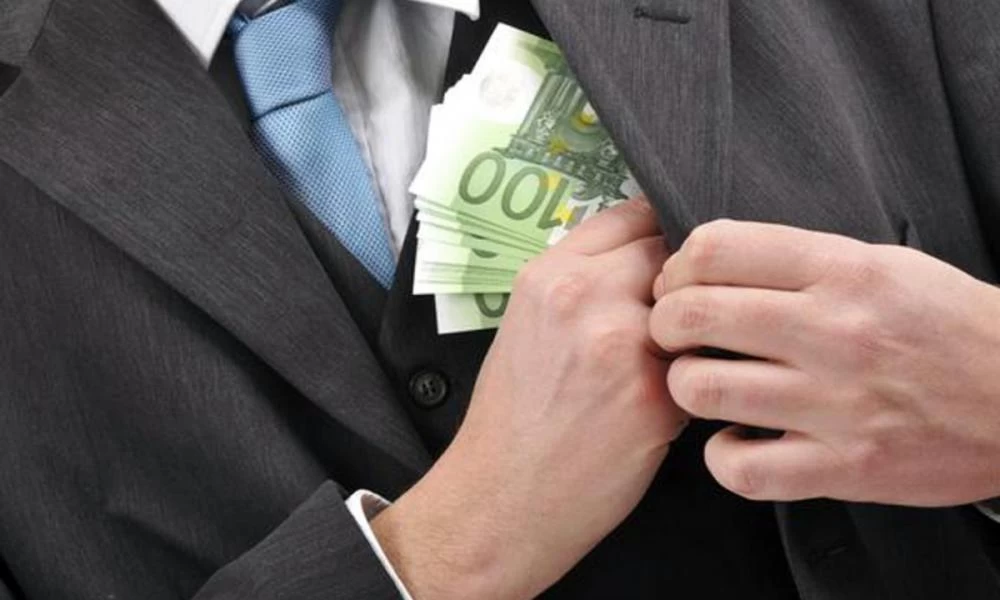 Μέσα σε 19 χρόνια χάθηκαν 115 δισ. ευρώ λόγω φοροδιαφυγής!